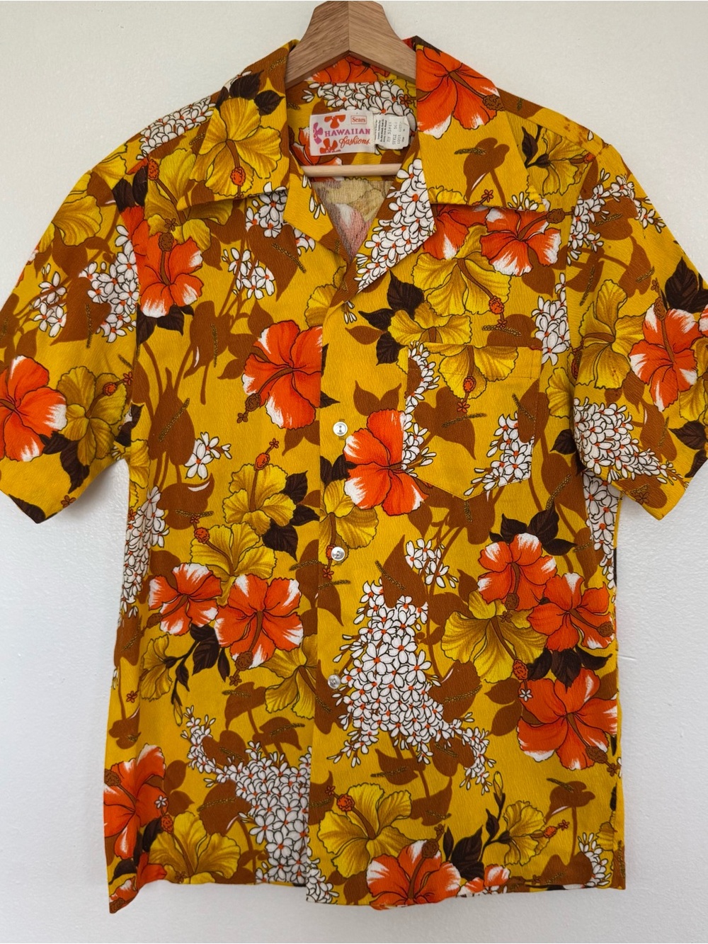 Vintage Sears Hawaiian Fashions Shirt Medium Floral Cotton Barkcloth Button Up